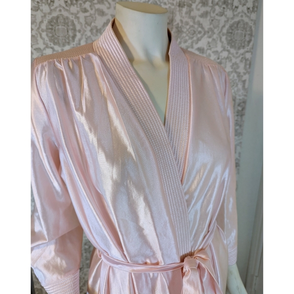 Vintage 1980s At Homewear Pink Lingerie Robe - Picture 7 of 13
